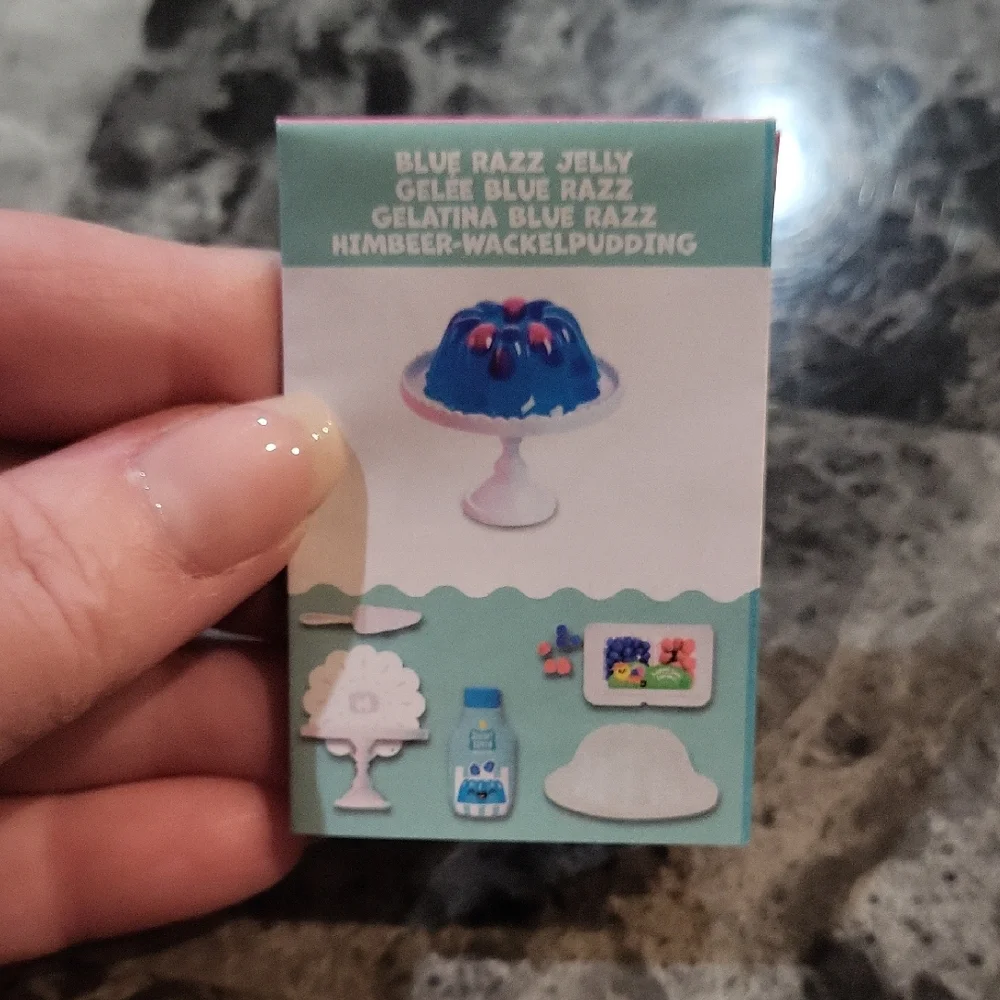 Miniverse Make It Mini Blue Razz Jelly